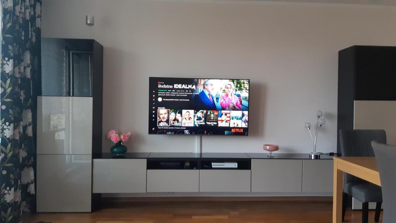 Apartament Na Kollataja Apartment Swinoujscie Bagian luar foto